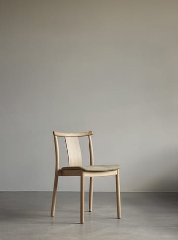 Merkur stol med sittepute - Oak-Hallingdal 0200 beige - Audo Copenhagen