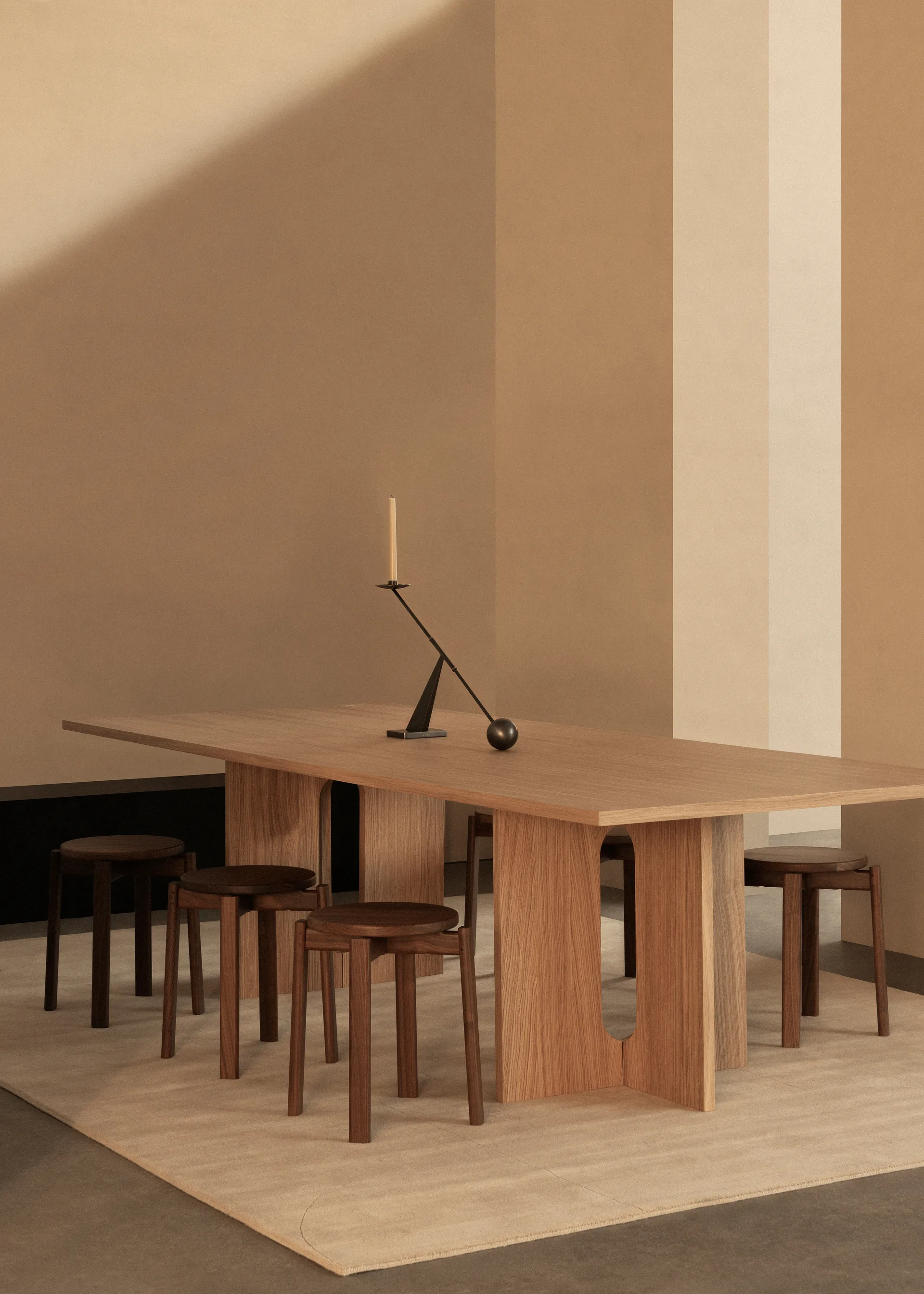 Passage krakk, Mørkbeiset eik Audo Copenhagen