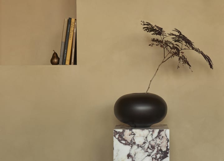 Plinth Pedestal pidestall, Calacatta Viola Audo Copenhagen