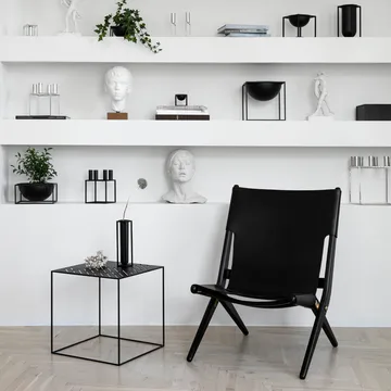 Saxe lenestol - skinn brun, brunoljet eikestativ - Audo Copenhagen