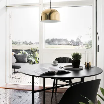 Snaregade Round spisebord rundt - charcoal linoleum, ø 138 cm, sort stålstativ - Audo Copenhagen