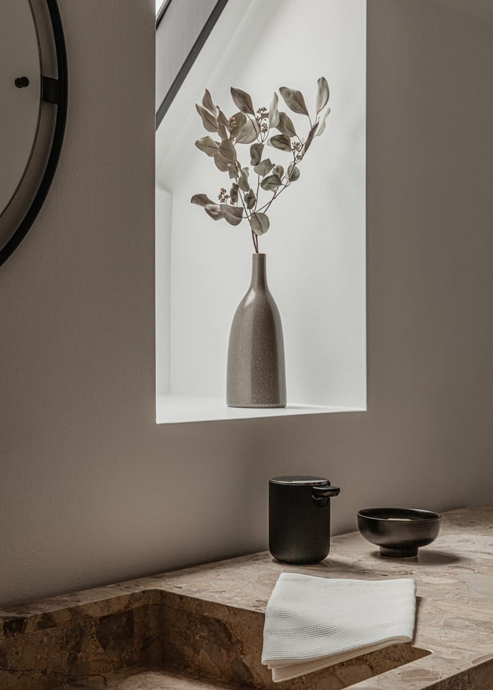 Strandgade vase 25 cm - Ceramic fern - Audo Copenhagen