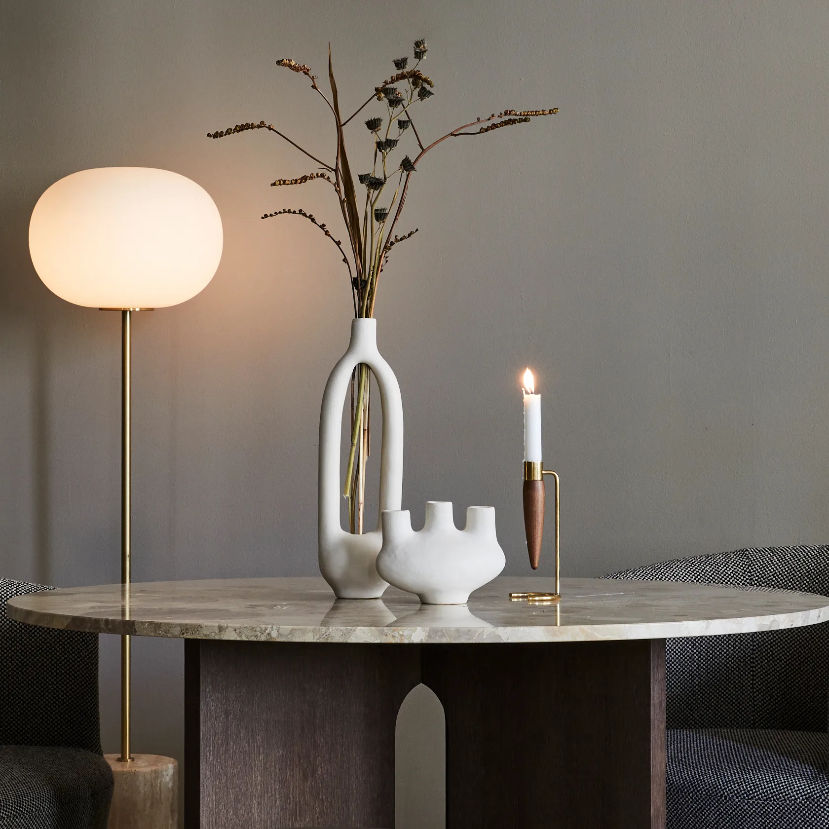 Umanoff lysestake, Polert messing-valnøtt Audo Copenhagen