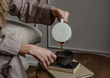 Yana kaffekanne 1 liter - Grey glazed - Audo Copenhagen
