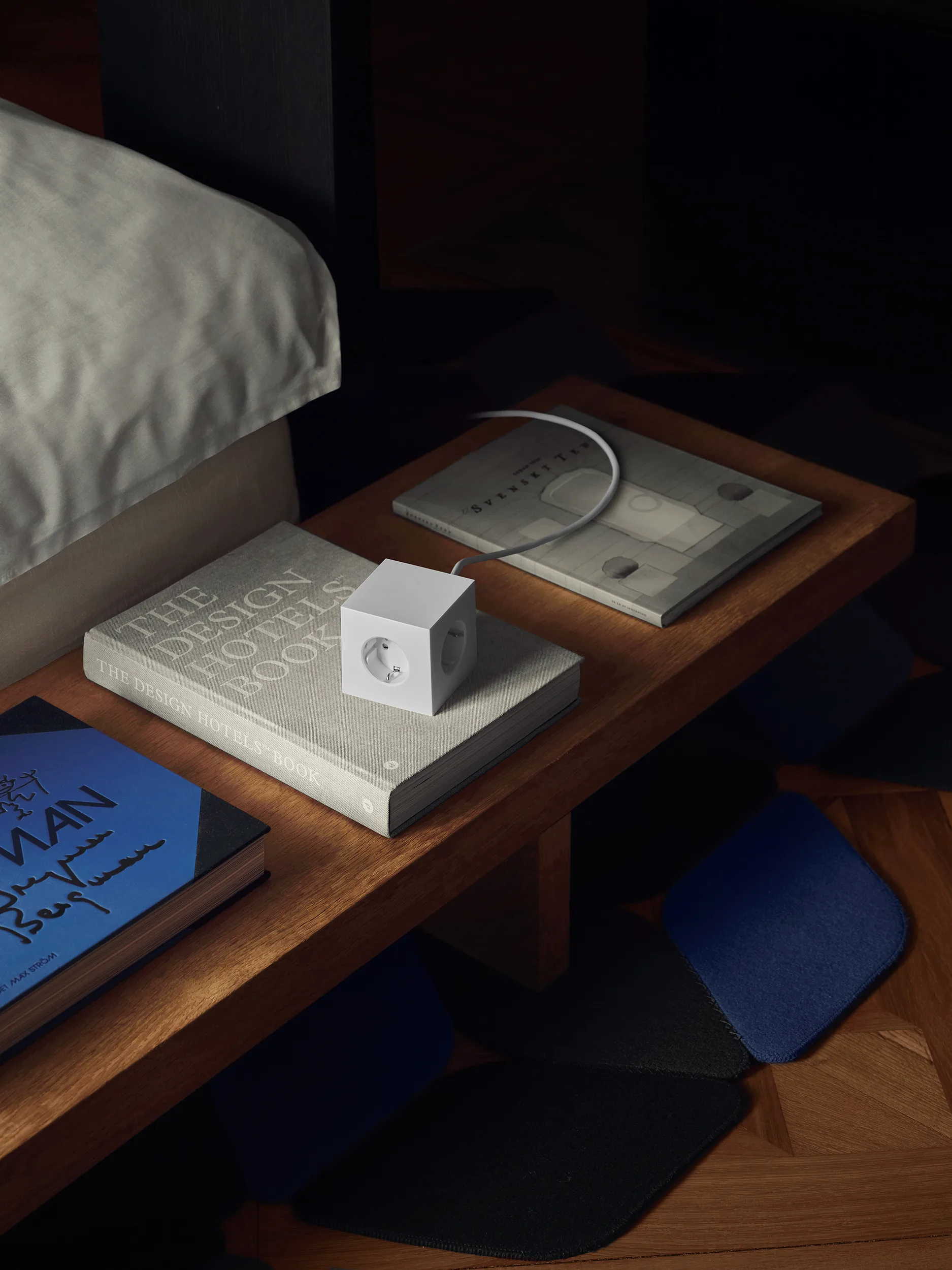 Square 1 grenuttak USB-C 30W 1,8 m, White Martinelli Luce edition Avolt