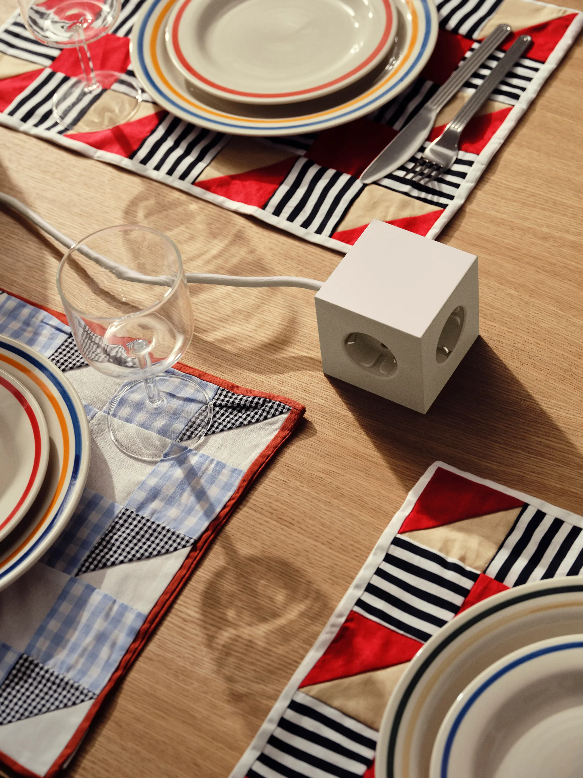 Square 1 grenuttak USB-C 30W 3 m, Nomad Sand Avolt