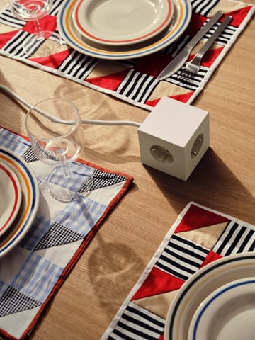 Square 1 grenuttak USB-C 30W 3 m - Nomad Sand - Avolt