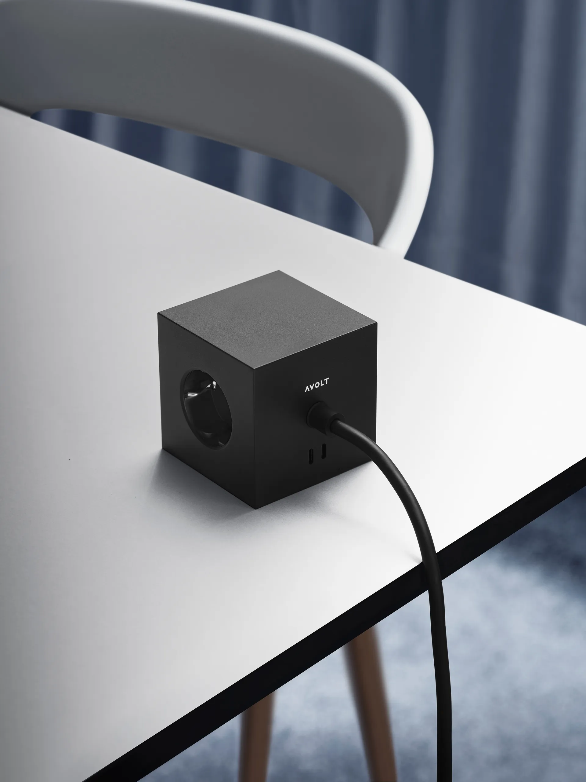 Square 1 grenuttak USB-C 30W 3 m, Stockholm Black Avolt