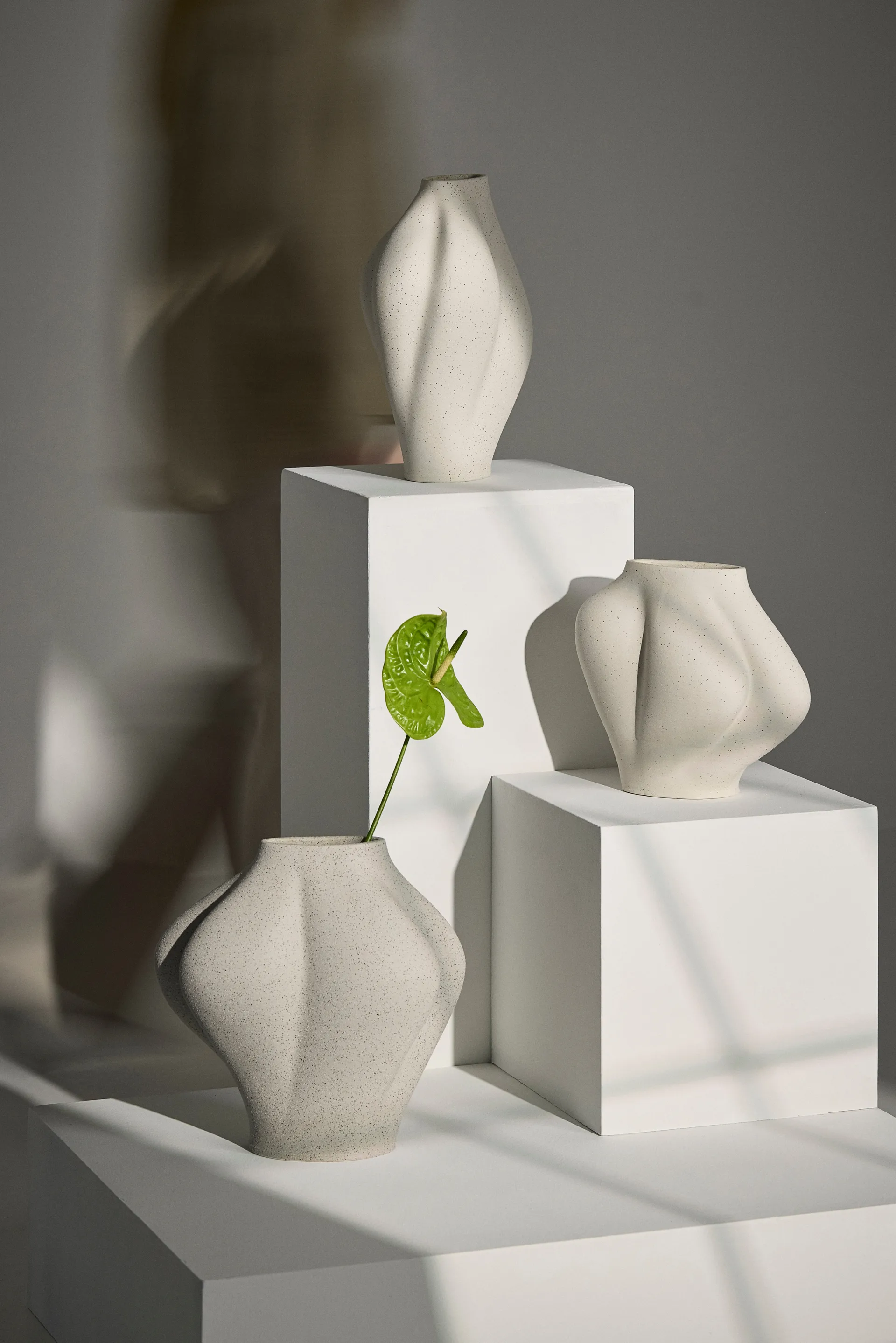 Saltare vase, Cream, Ø15x25 cm AYTM