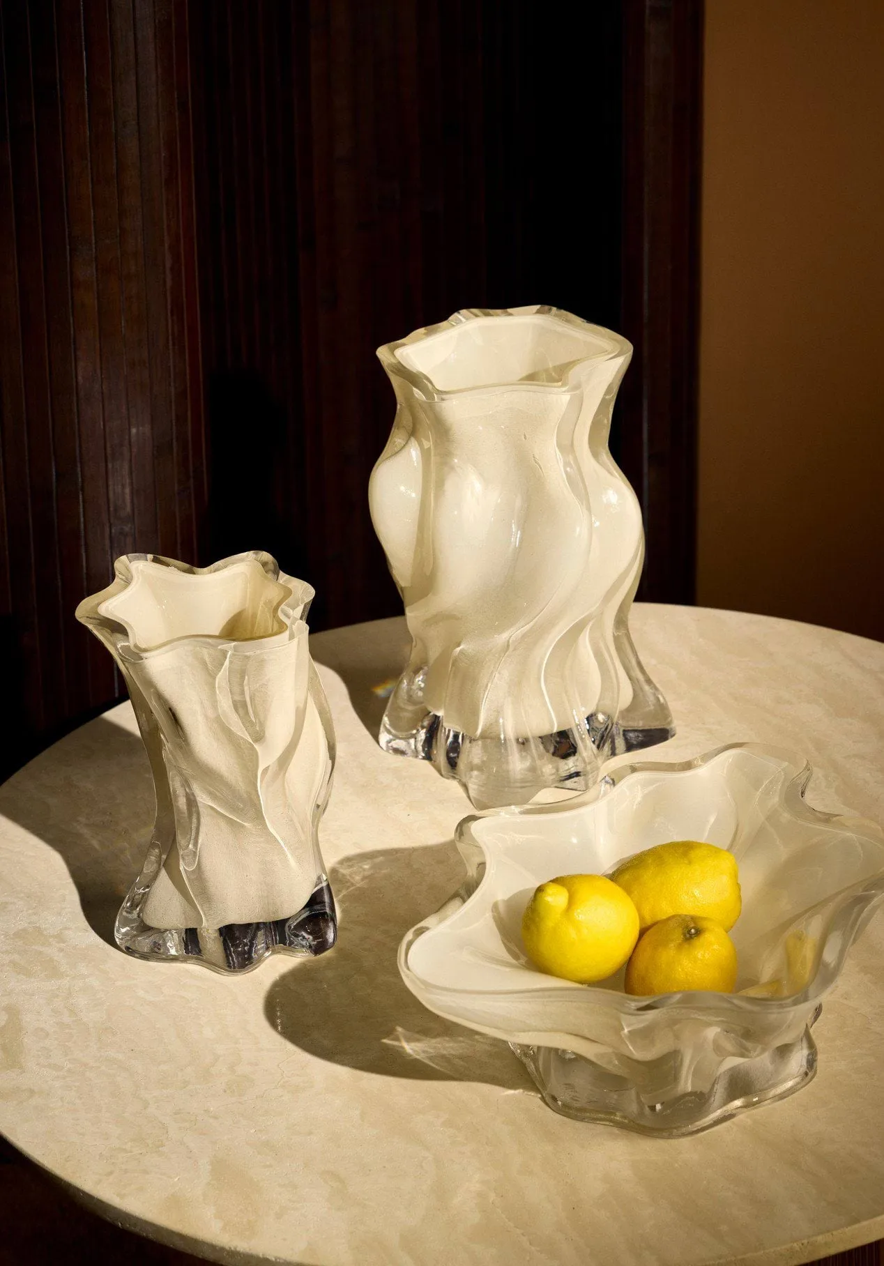 Vena dekorasjonsskål, Dark cream AYTM