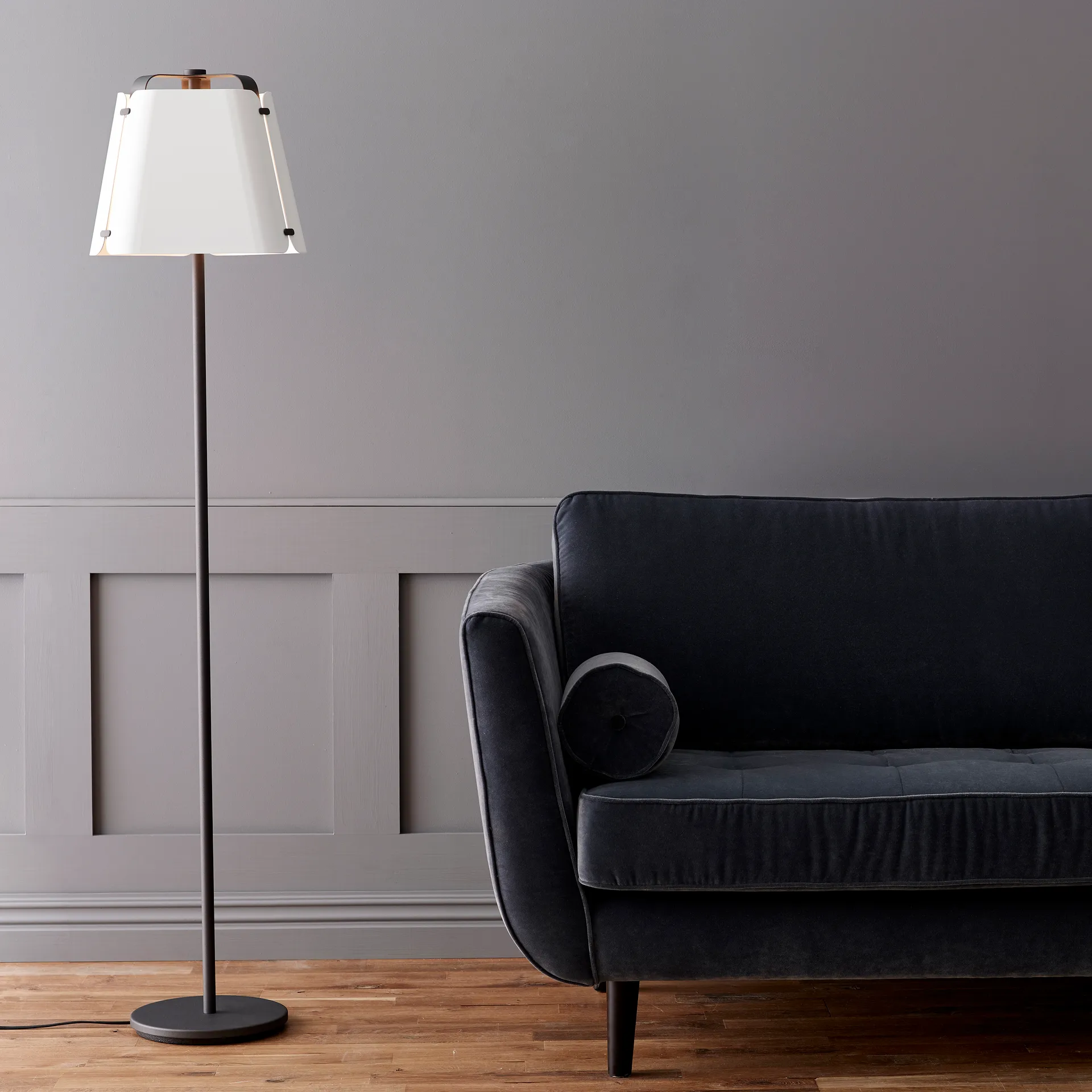 Fold gulvlampe Ø34 cm, Antracit-Hvit struktur Belid