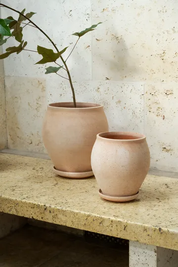 Delphi potte med fat 2 deler - Rosa, Ø26 cm - Bergs Potter