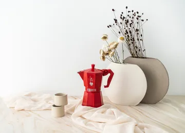 Bialetti eksklusiv mokkakanne - Rød, 6 kopper - Bialetti