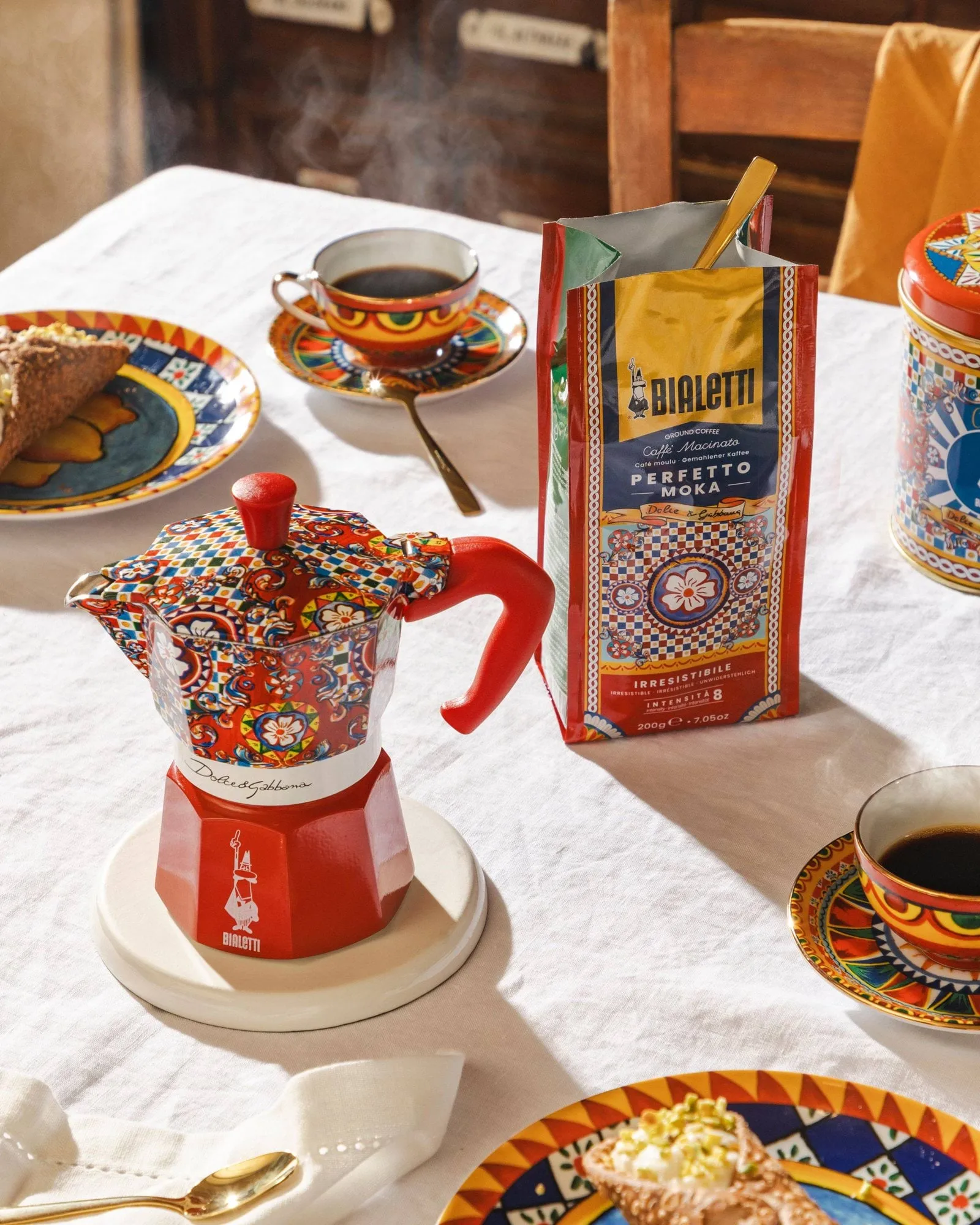 Bialetti x Dolce & Gabbana mokkakanne, Sicilian cart, 6 kopper Bialetti