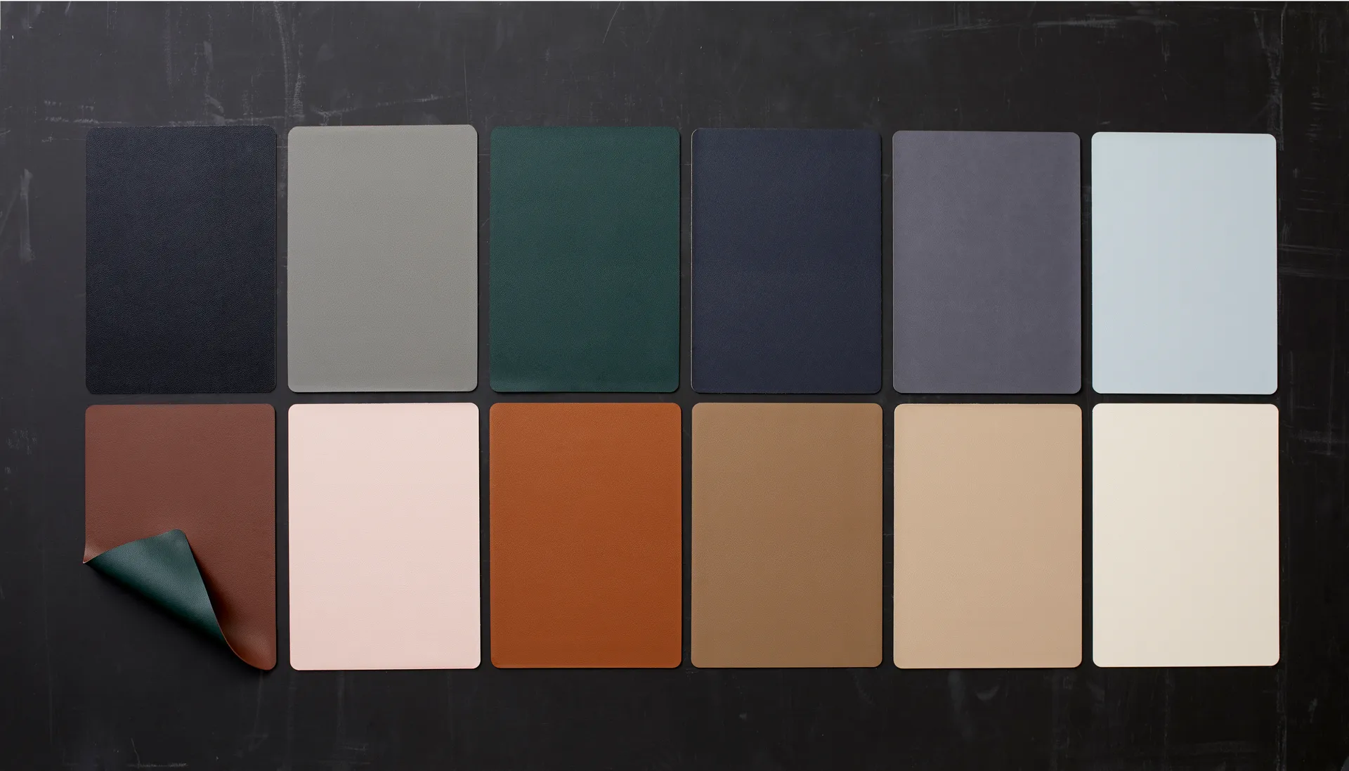 Bitz bordbrikke 33x46 cm 4-pakning, Svart-brun Bitz