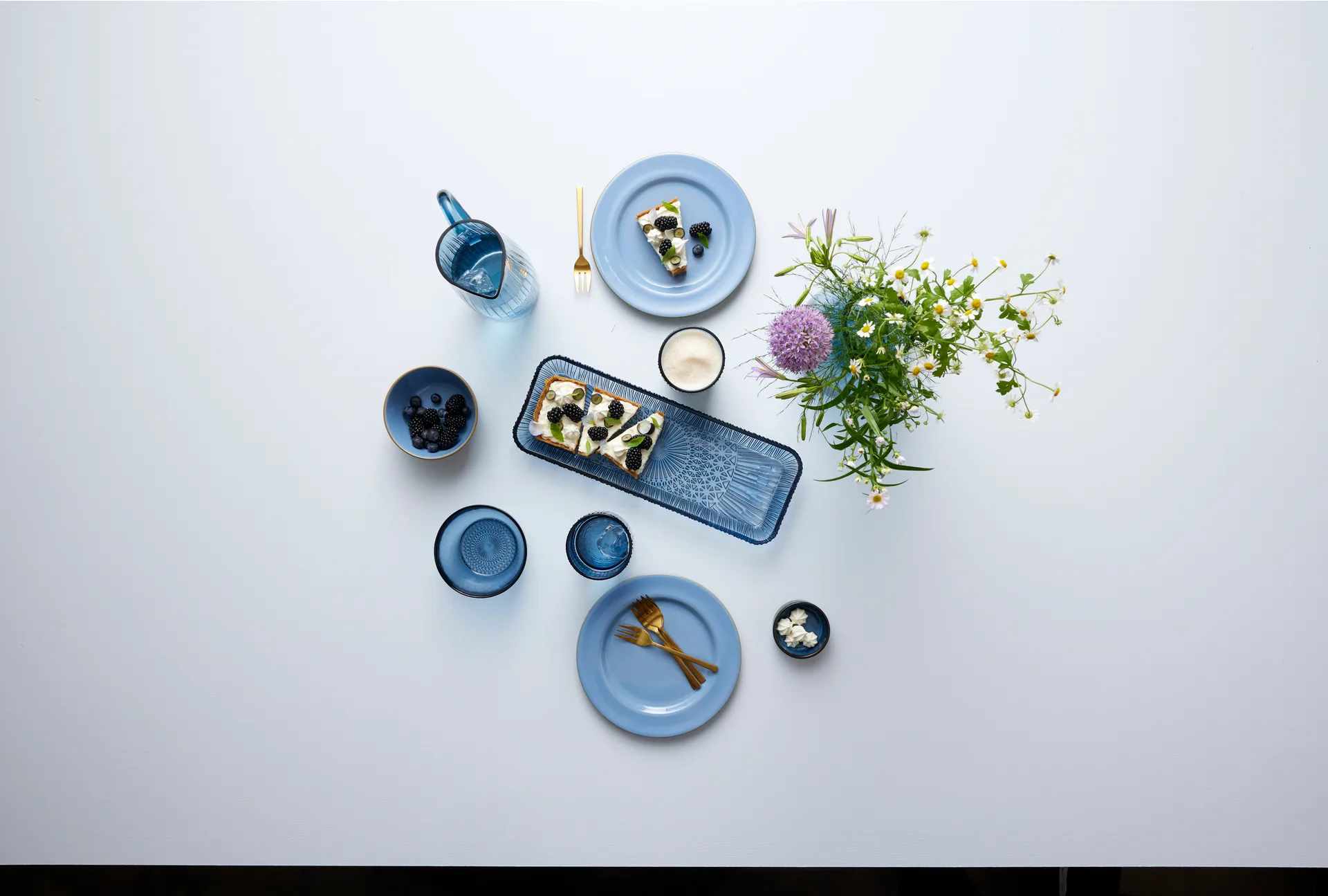 Kusintha serveringsfat rektangulært 14x38 cm, Blue Bitz