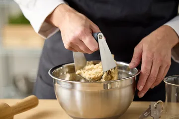 Miksebolle med silikonbunn latte - 3 liter - Blomsterbergs