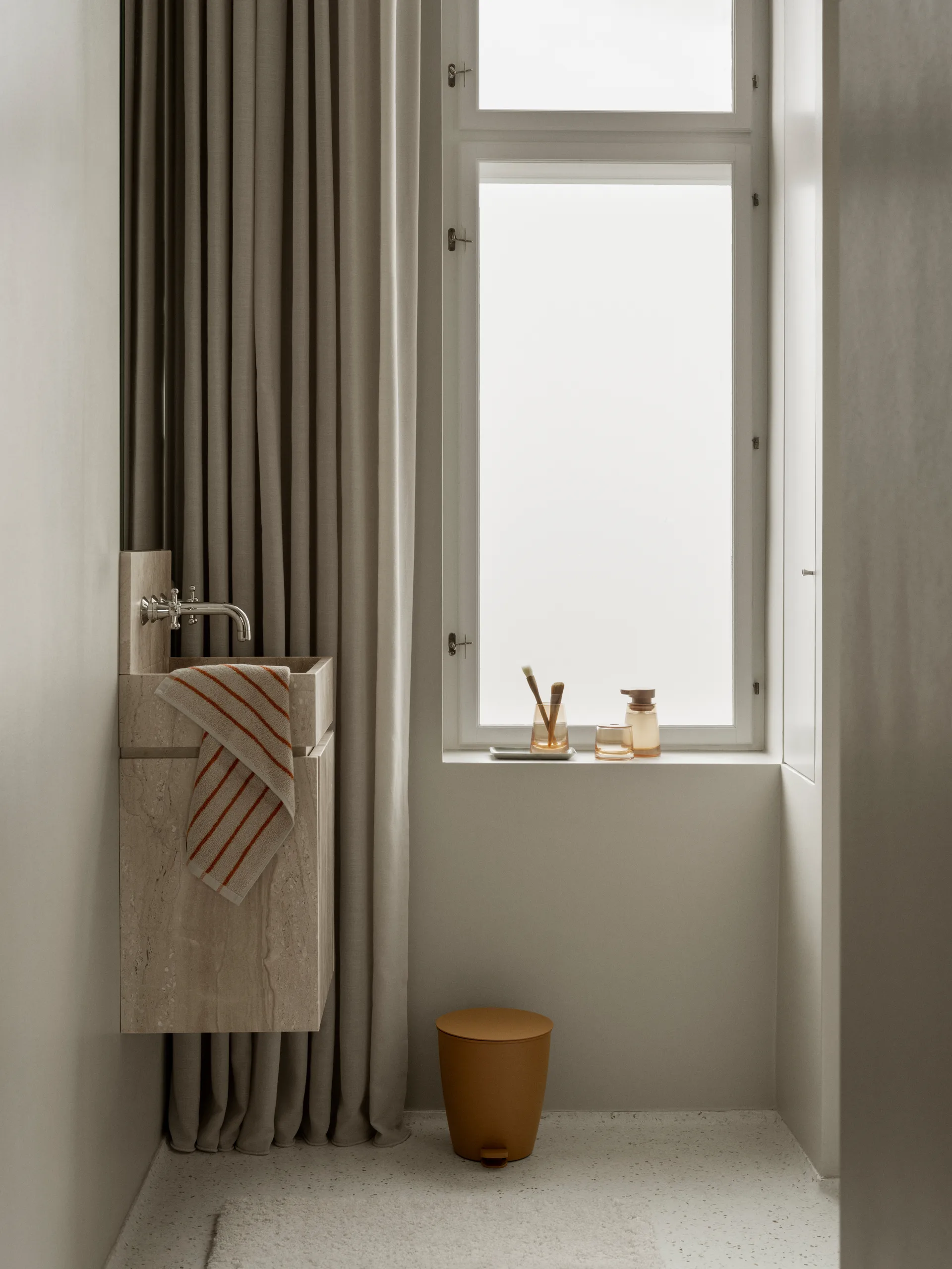 Ava såpepumpe 25 cl, Tan blomus