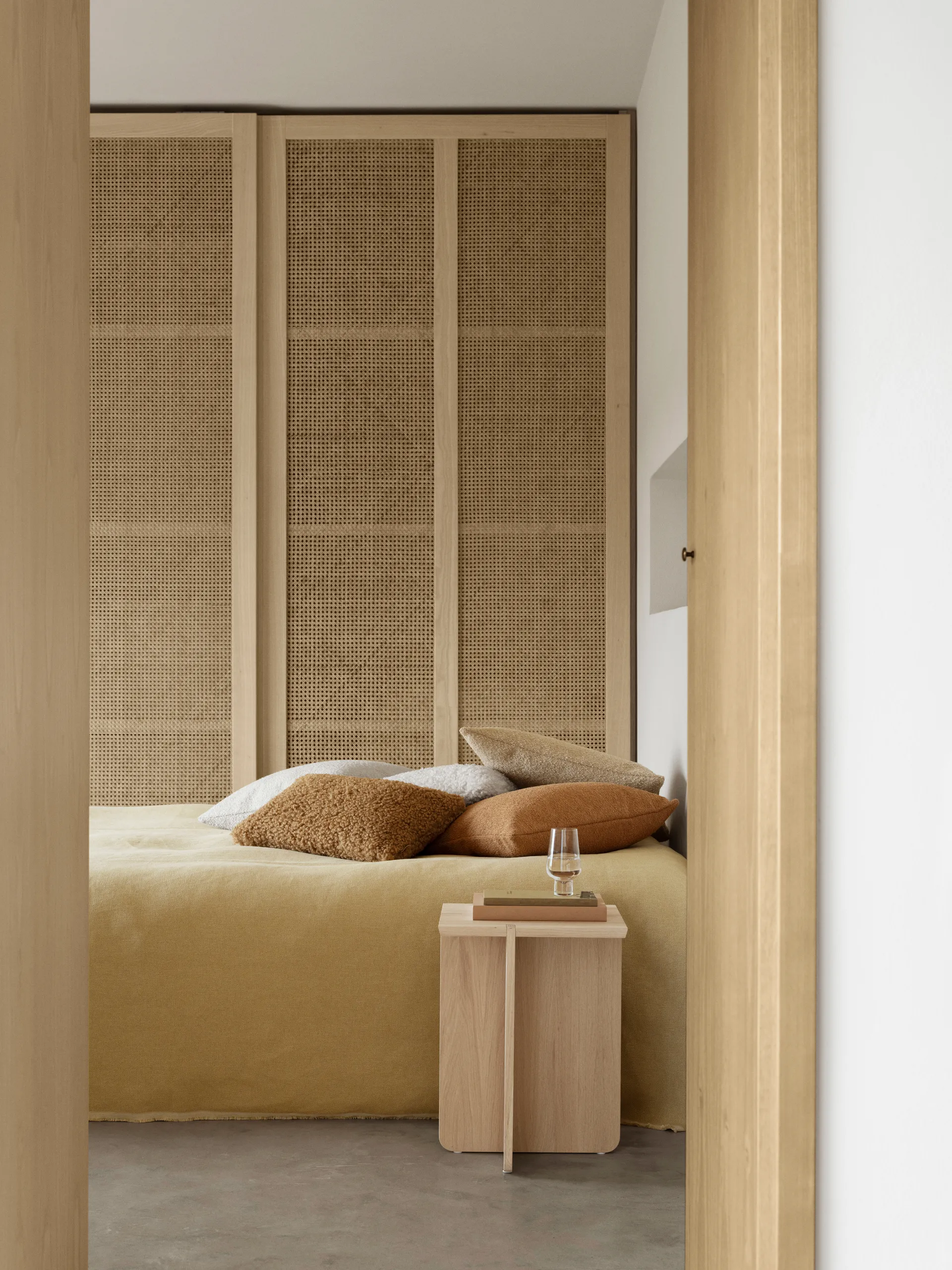 Engawa sidebord, Eik, 35x35x46 cm blomus