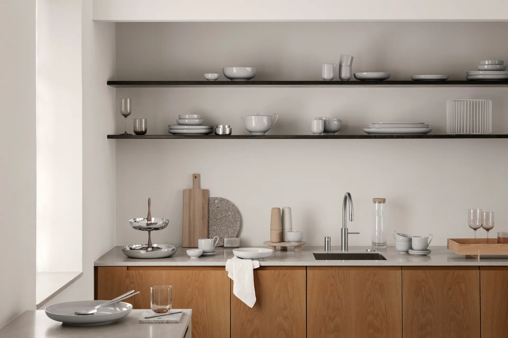 Estra trådkurv Ø 30 cm, Krom blomus