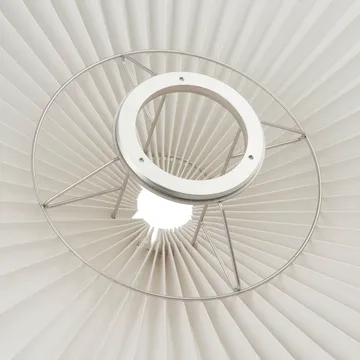 Taite bordlampe - Lily white, Ø36,5x31 cm - blomus