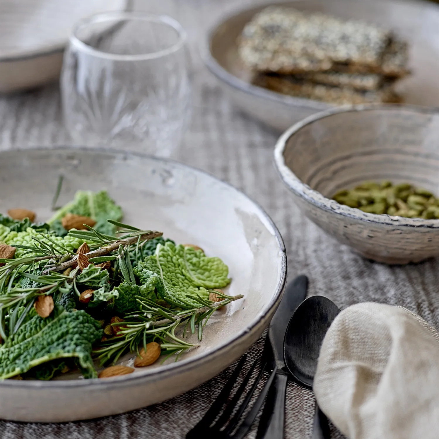 Alia tallerken keramikk rosa, 23,5 cm Bloomingville