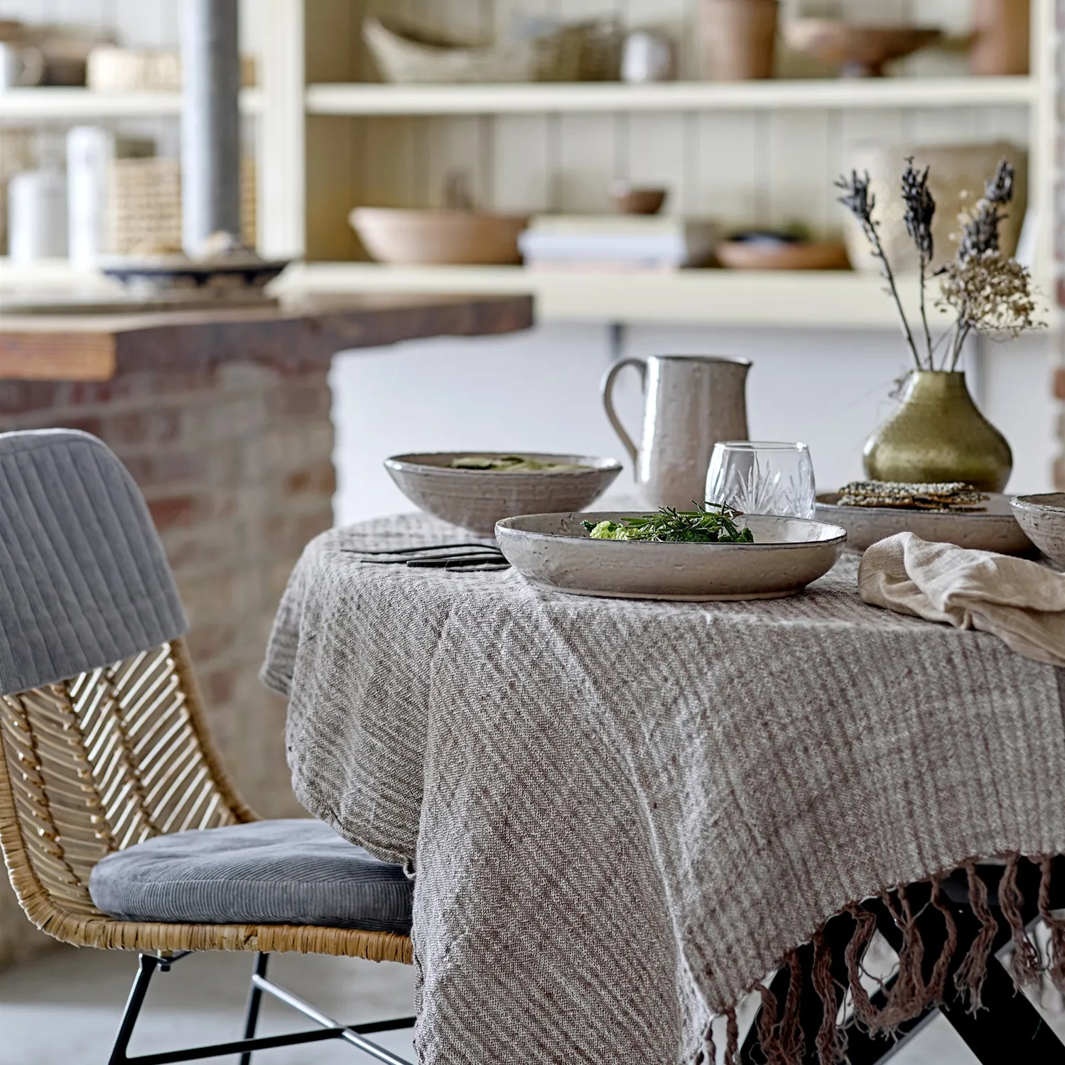 Alia tallerken keramikk rosa, 27 cm Bloomingville