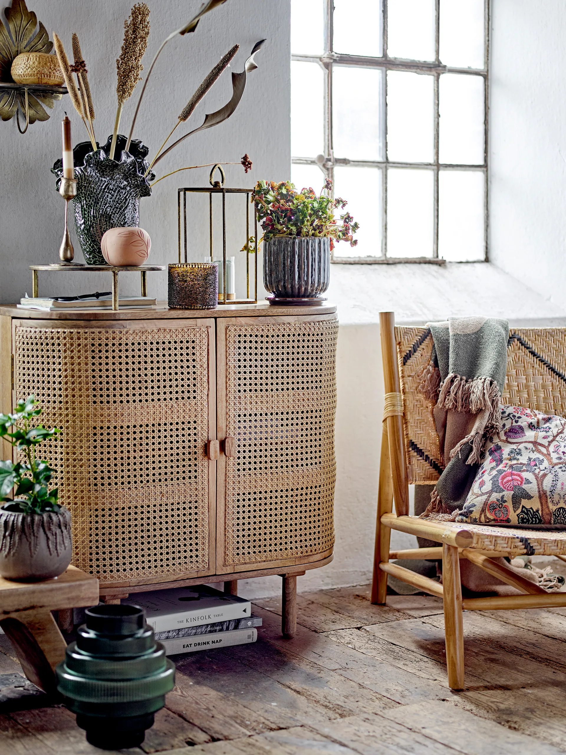 Bandol skap 80 x 40 x 75 cm, Mangotre Bloomingville