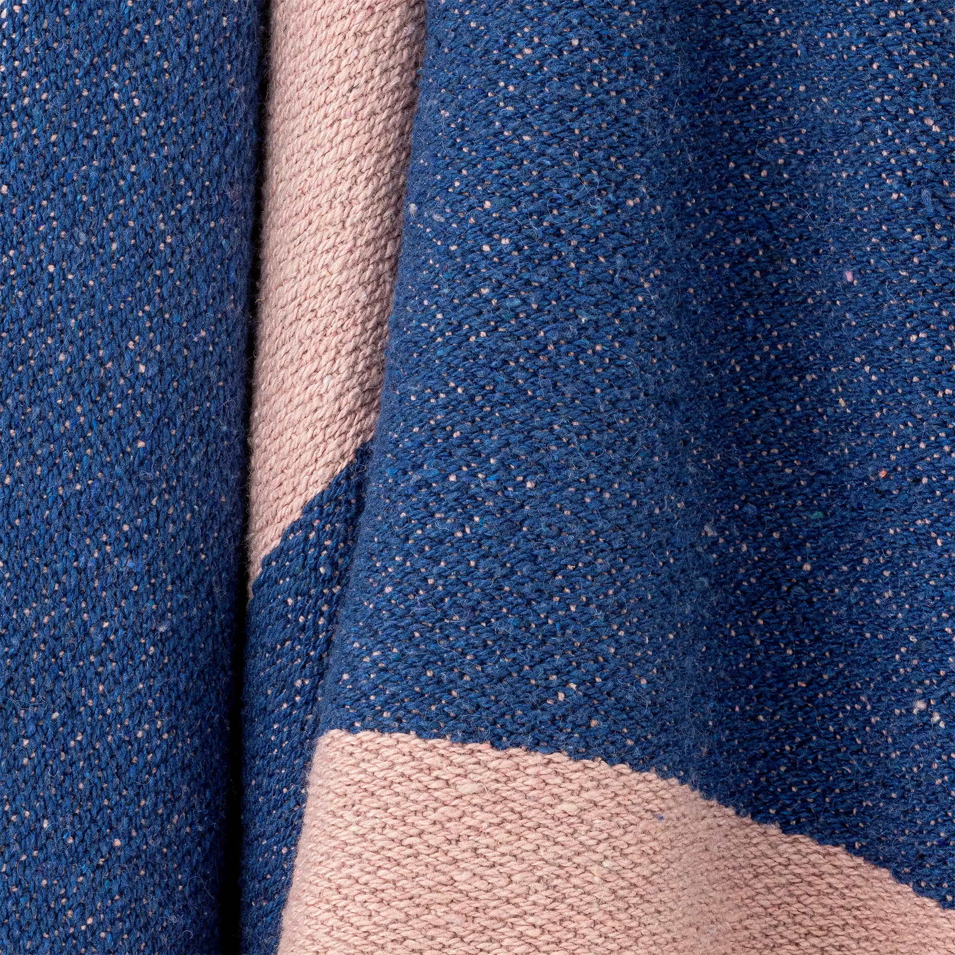 Cadeo pledd 130x160 cm, Blå Bloomingville