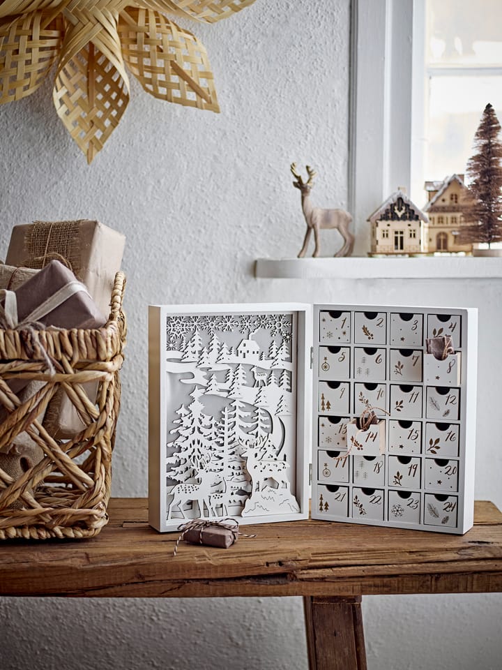 Elimar kalender med belysning, Hvit Bloomingville
