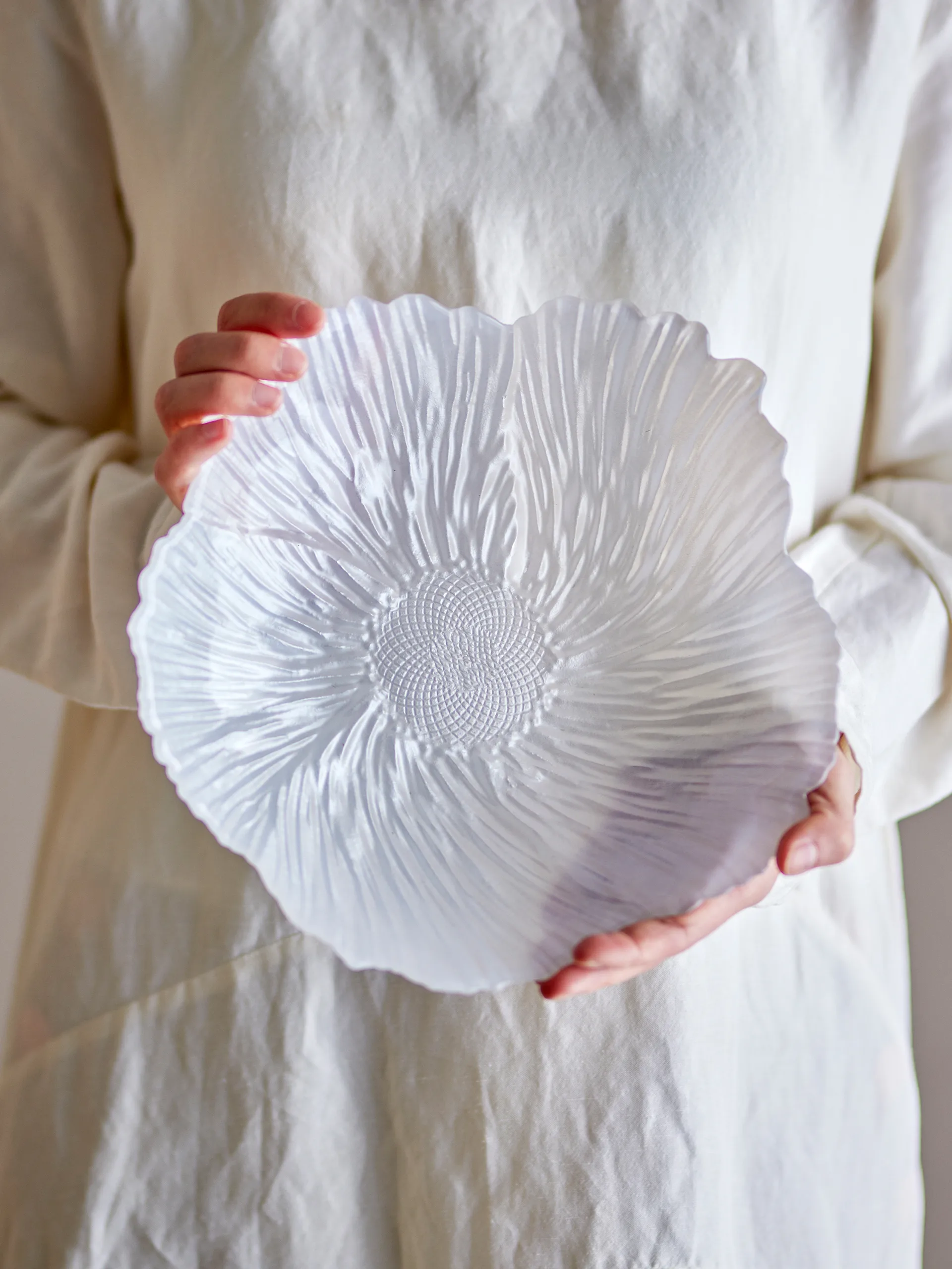 Iani skål glass Ø26 cm, Hvit Bloomingville