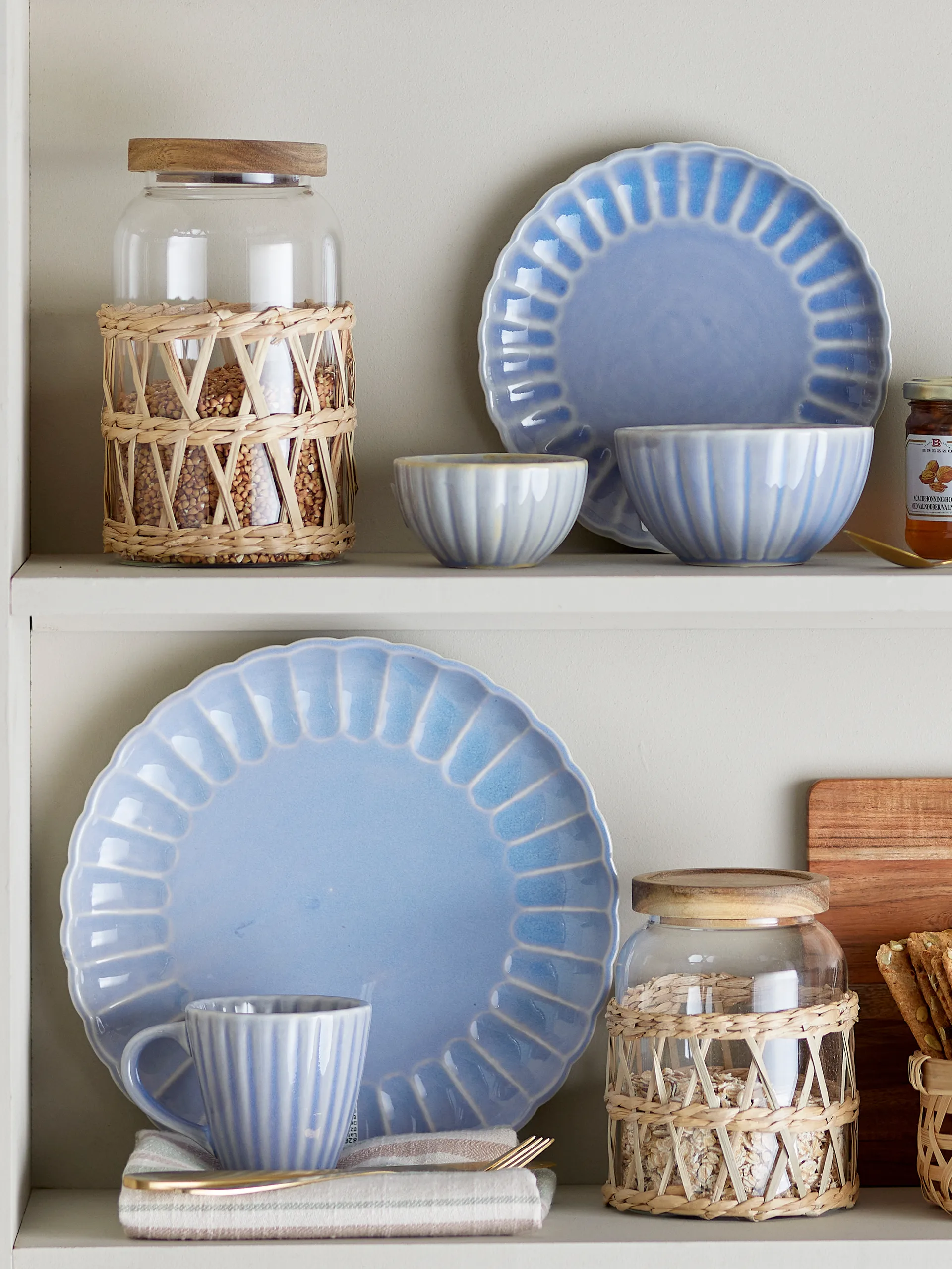 Latina tallerken Ø27 cm, Light blue Bloomingville