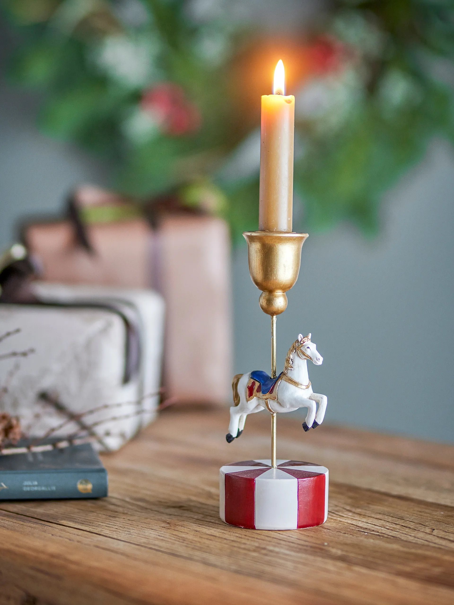 Merry-go-round lysestake, Hvit Bloomingville