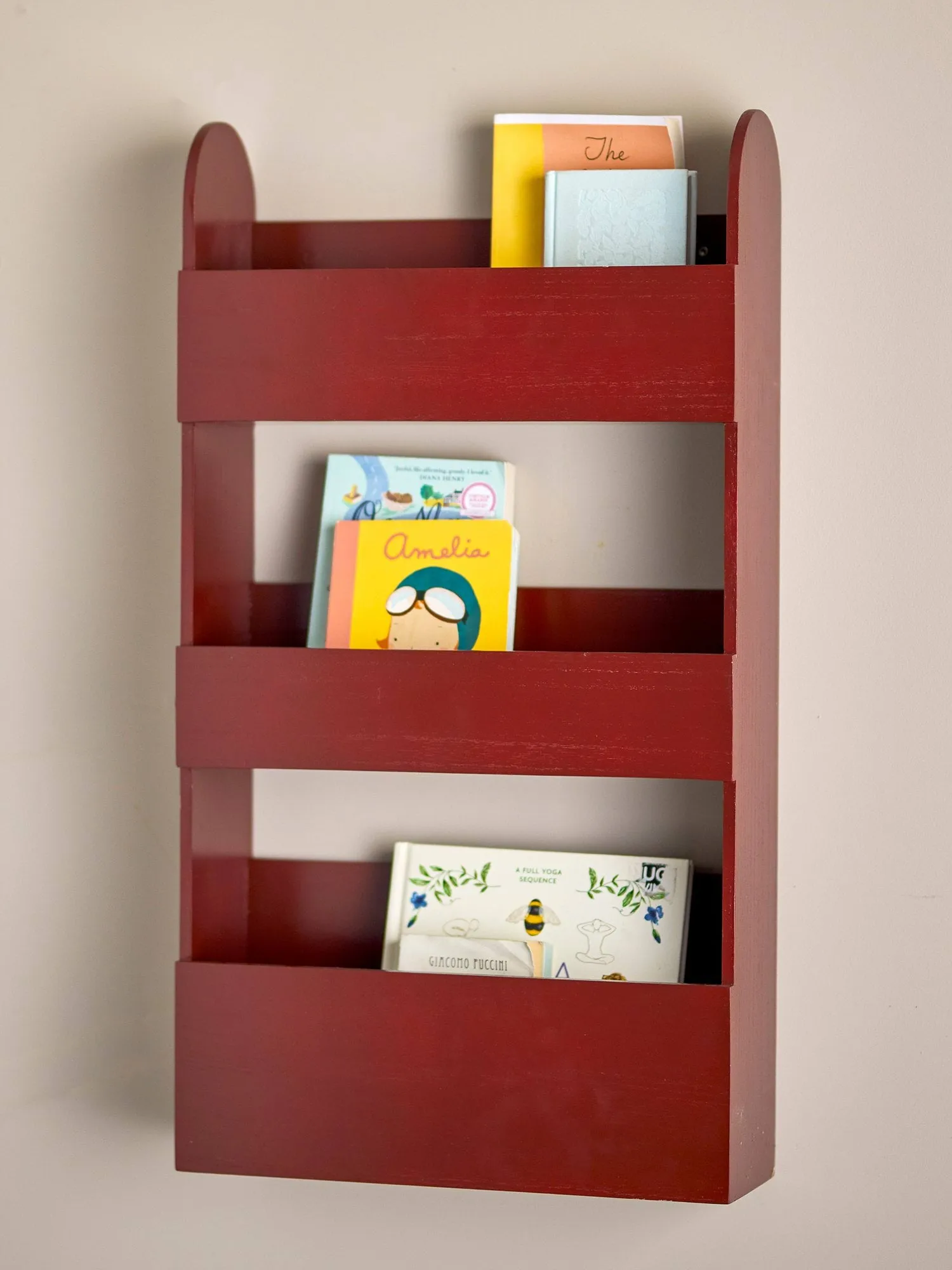 Moris hylle, Red, 38x70 cm Bloomingville