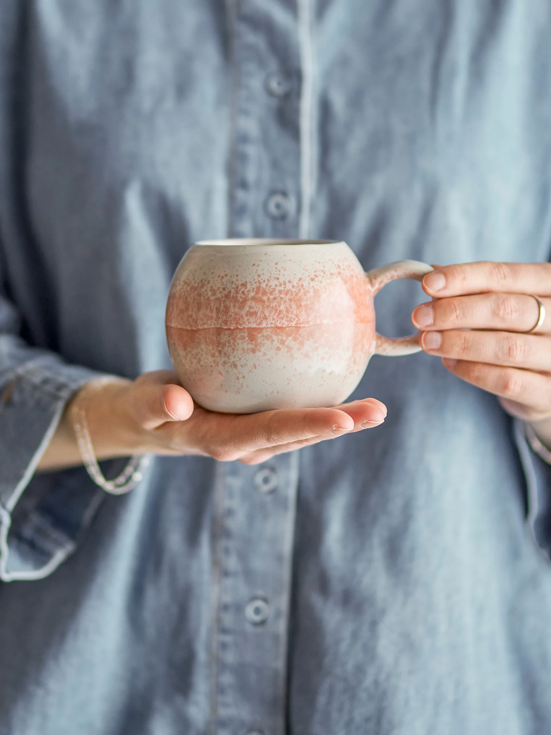 Paula krus 41 cl, Oransje Bloomingville