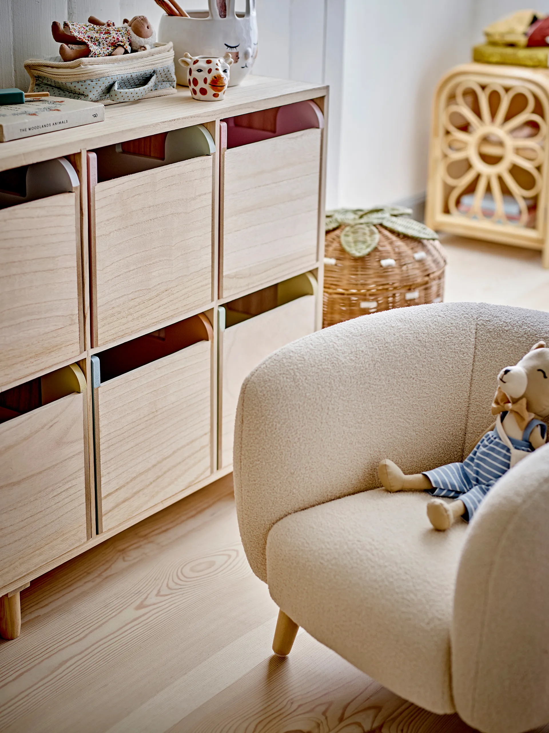 Roam vase, Giraff Bloomingville