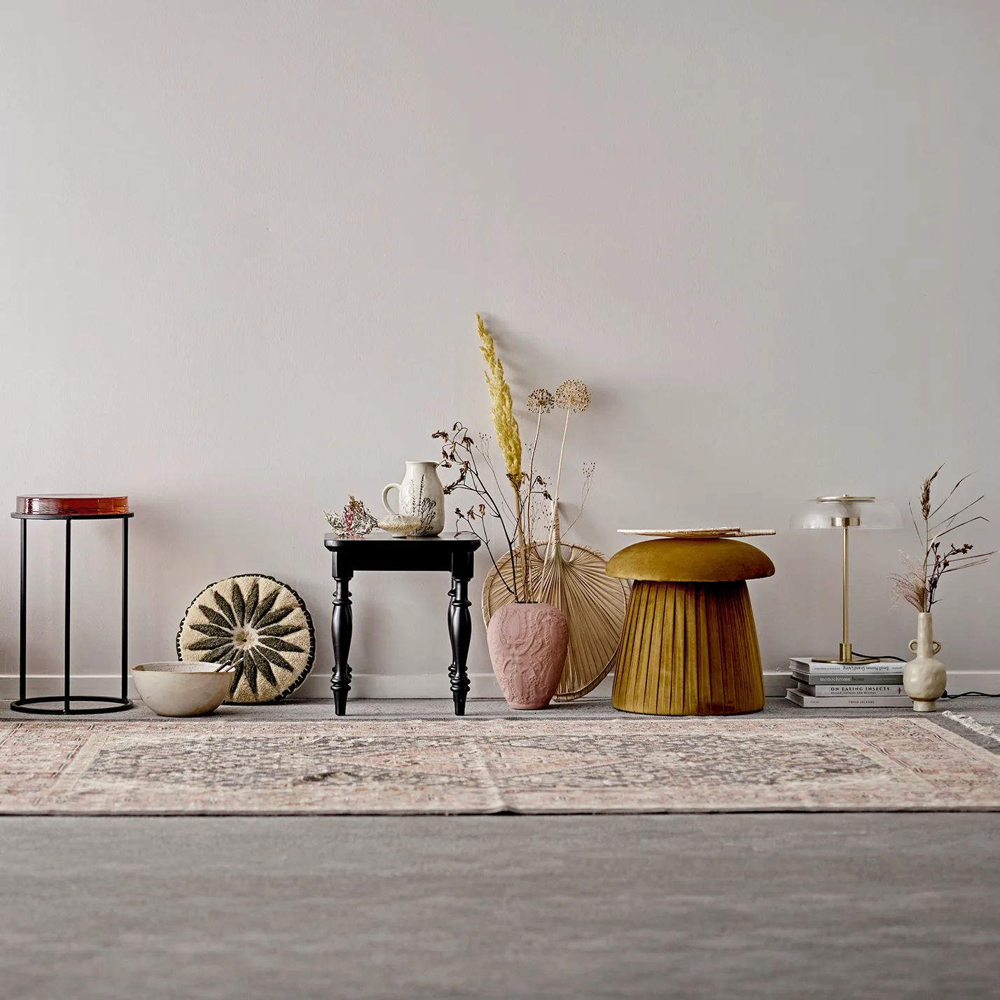 Roberta puff, Brun Bloomingville