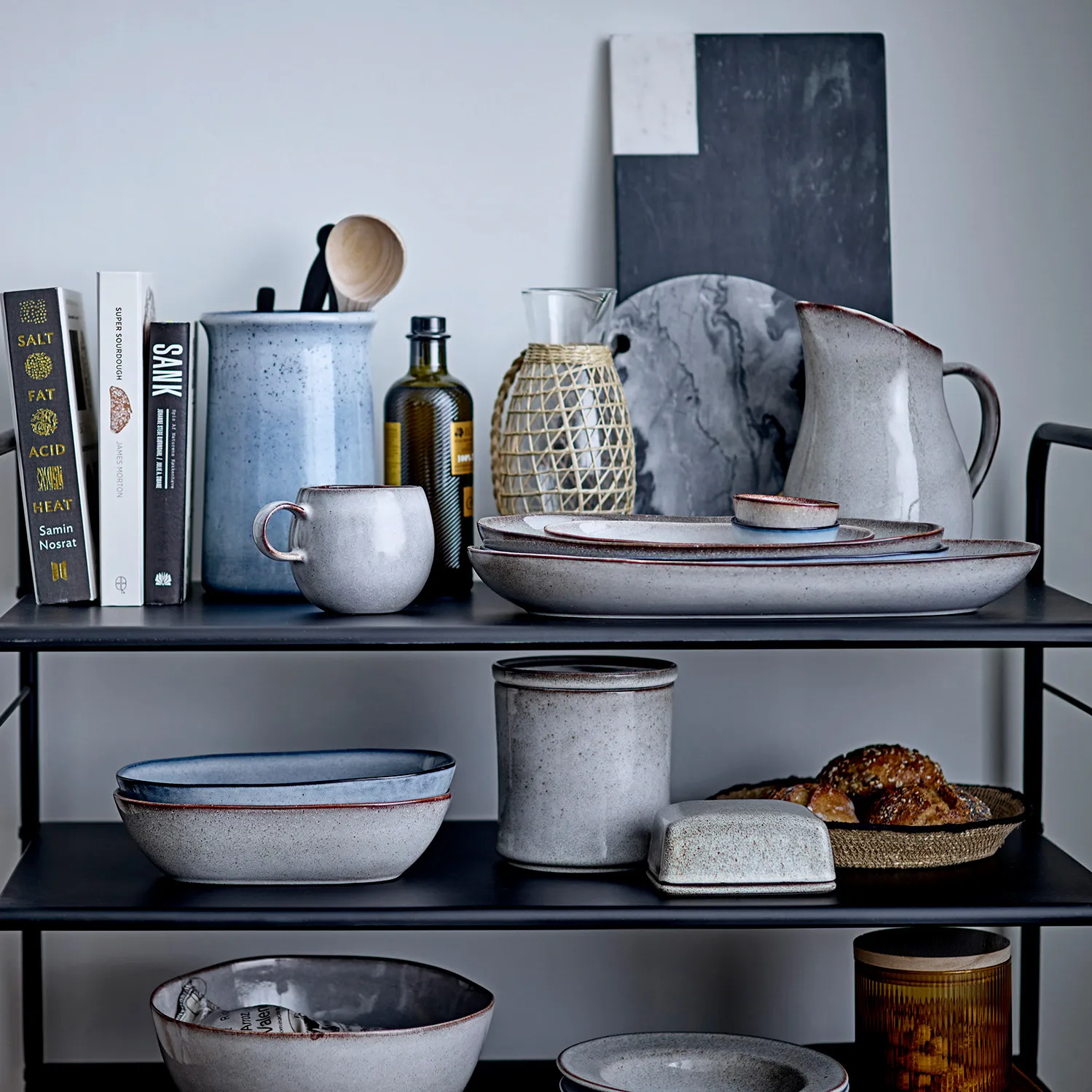 Sandrine smørboks, Grå Bloomingville