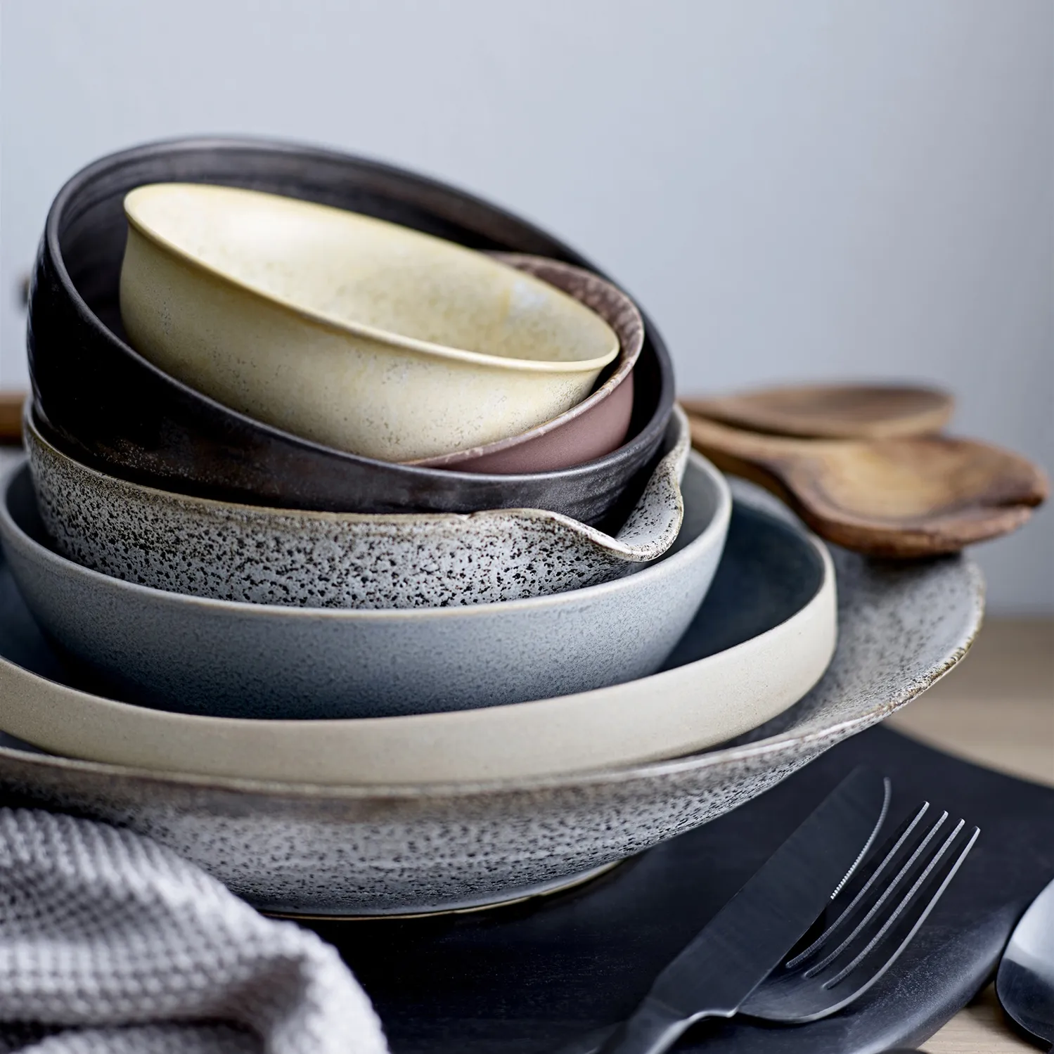 Thea skål keramikk Ø15 cm, Brons Bloomingville