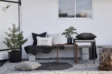 Merida løper 40x140 cm - svart - Boel & Jan