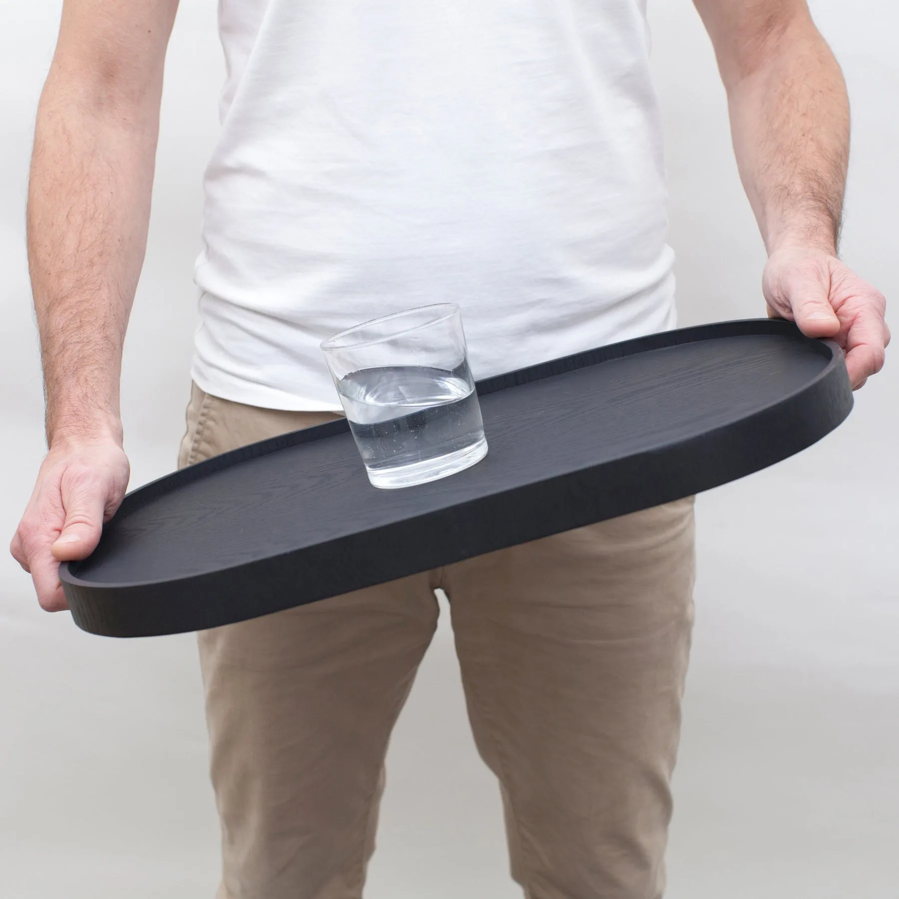 CurveLine™ Serveringsbrett anti-slip 47x34 cm, Svart piltre Bosign