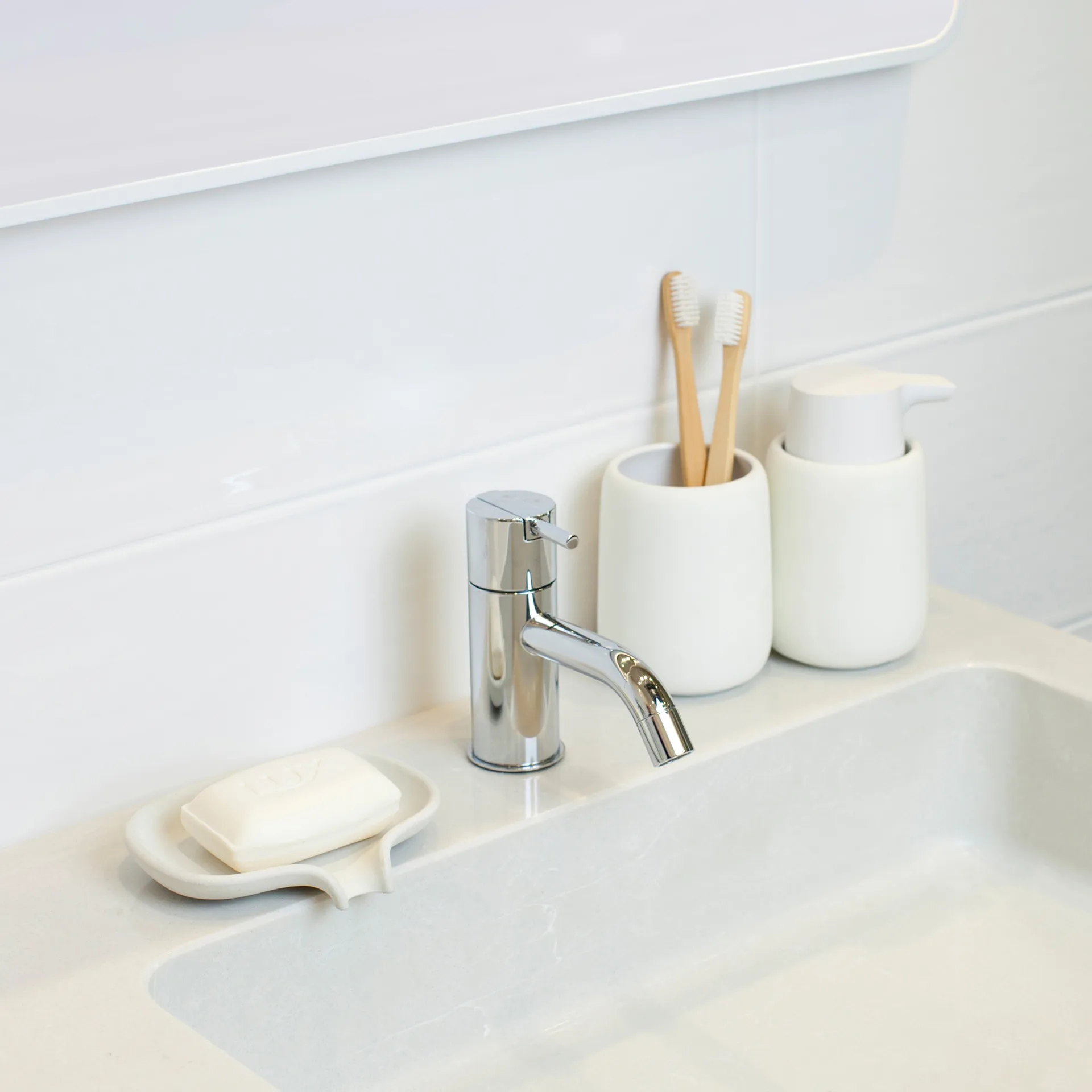 Soap Saver Flow såpefat med dreneringsrør betong, Hvit Bosign