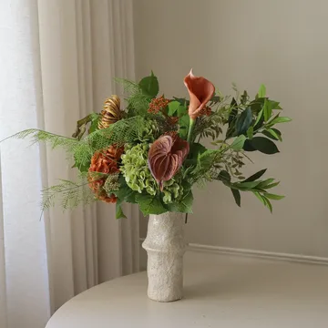 Cedar Grove kunstig bukett - Hortensia-halvkaktusdahlia-kalla, 90 cm, 14 stk - Botané