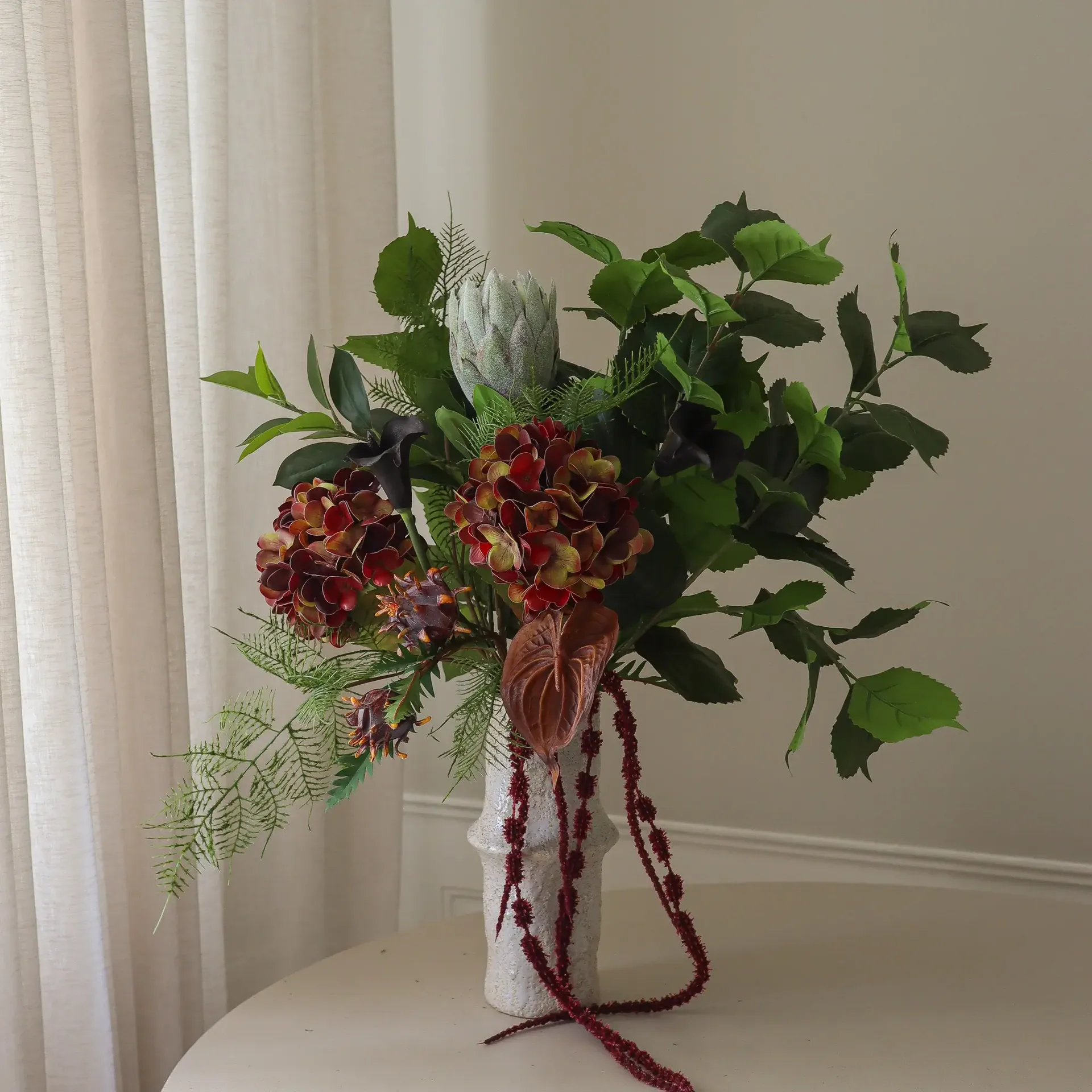 Noir Botanica kunstig bukett, Hortensia-kalla-anthurium 112 cm, 15 stk Botané