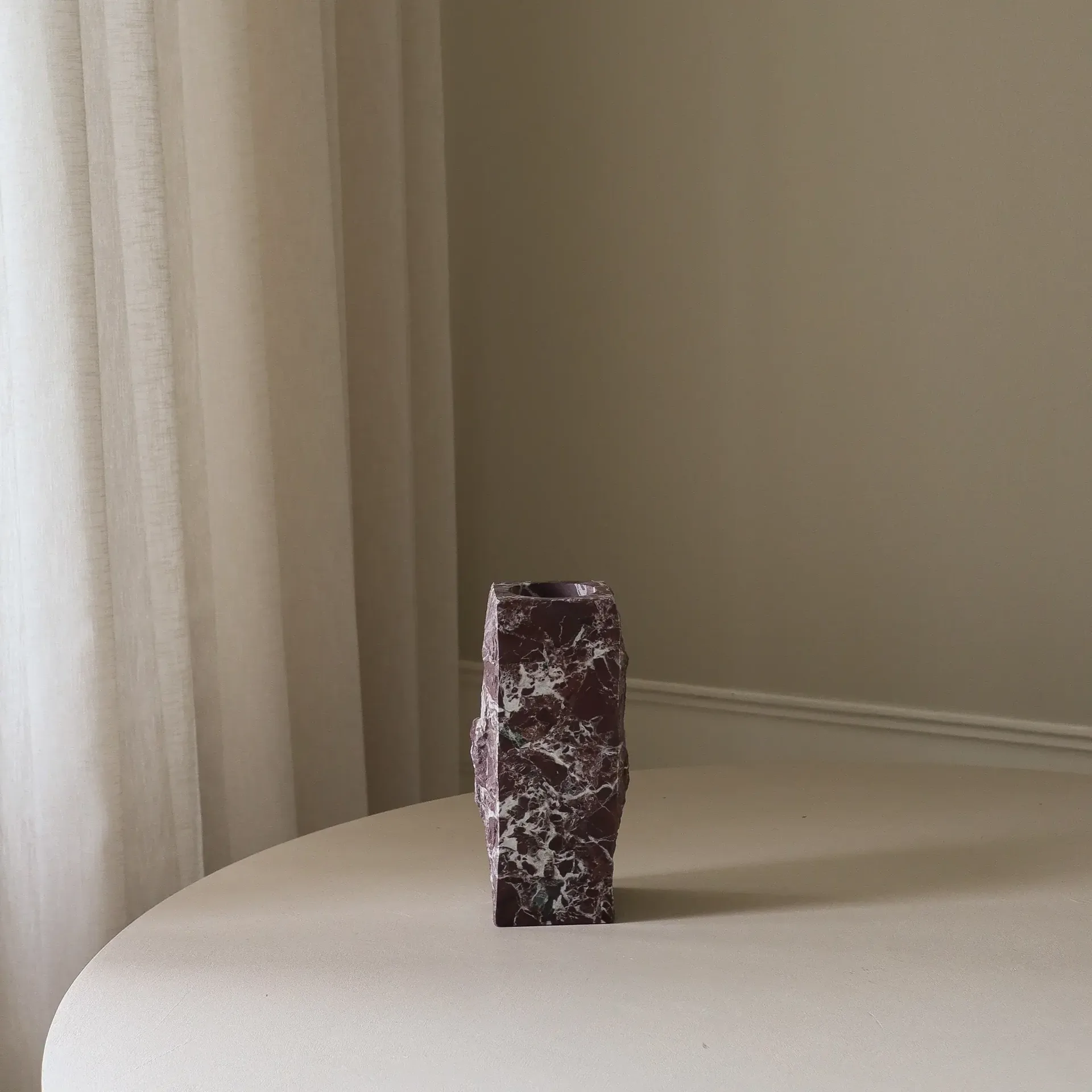 Rosso Levanto Edge marmorvase, Liten, 25 cm Botané