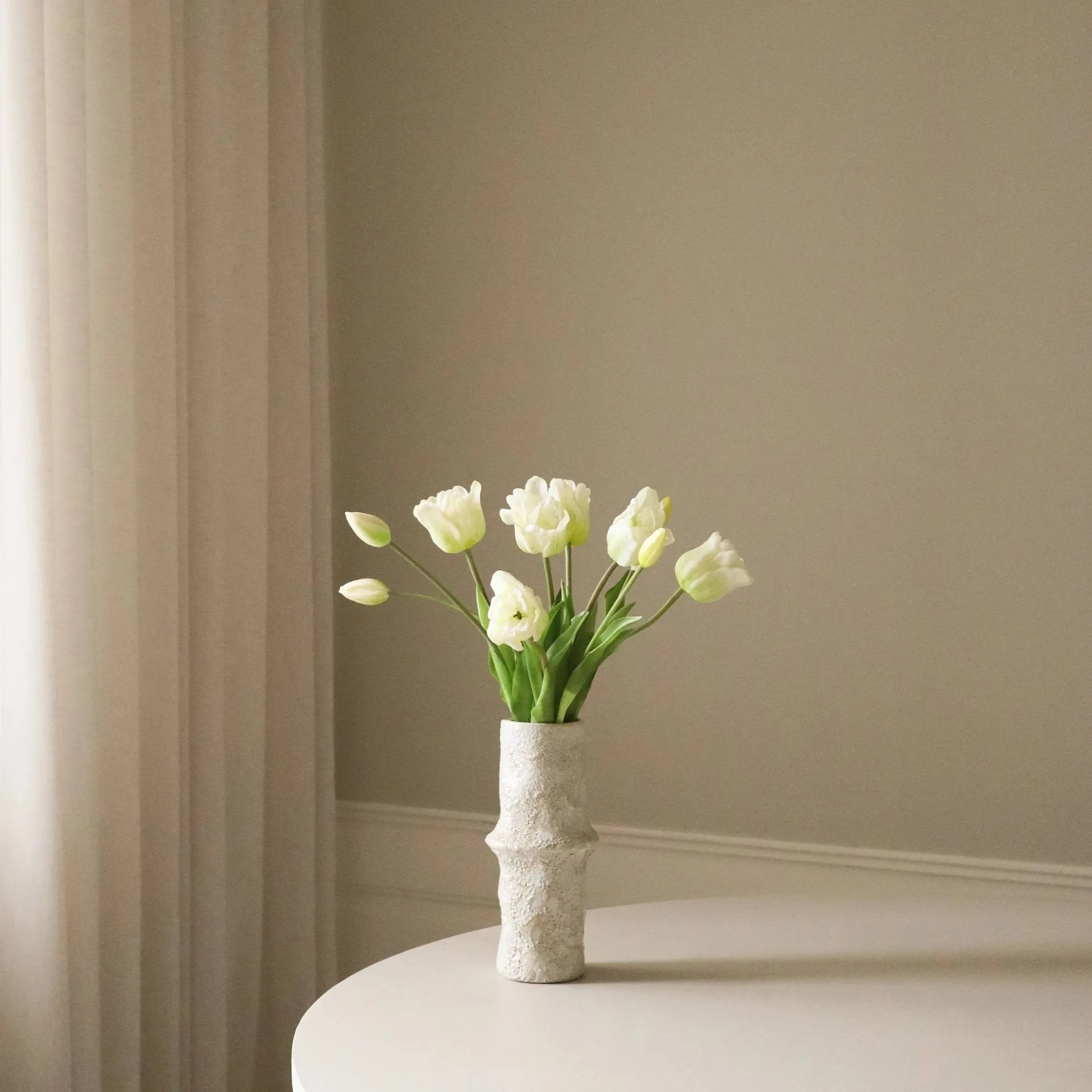 Tulipaner Triumph kunstig bukett, Hvit, 10 stk Botané