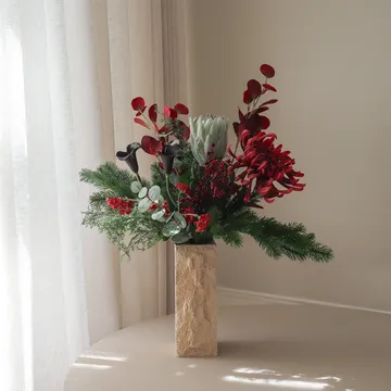 Wild winter kunstig bukett - Protea, edderkoppkrysantemum, kalla, eukalyptus, 84 cm - Botané