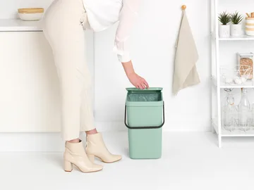 Avfallsbøtte Sort & Go 25L - Jade Green - Brabantia