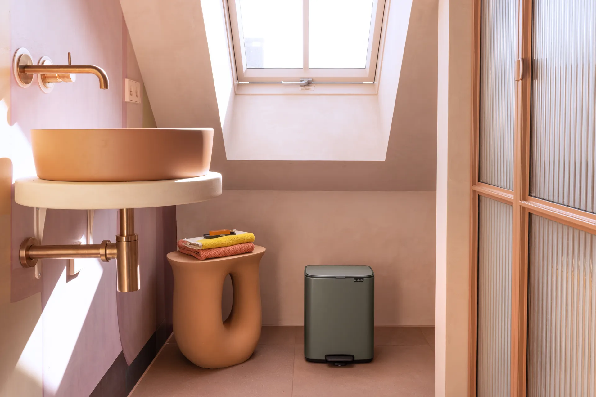 Bo pedalbøtte 12 l, Platinum Brabantia