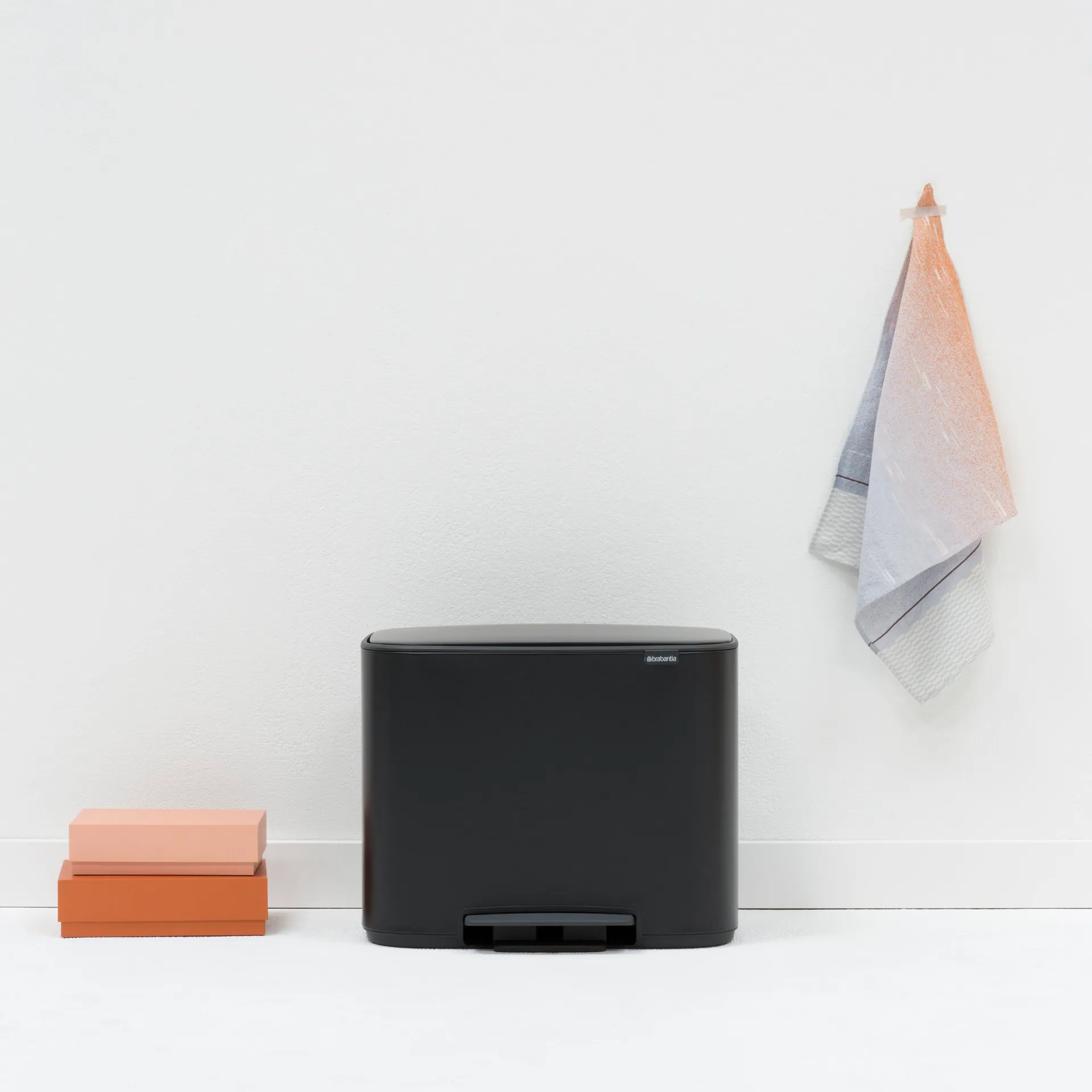 Bo pedalbøtte 3x11 l, matt svart Brabantia